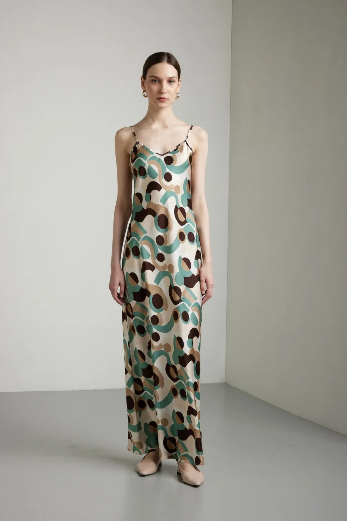 Abito lungo in viscosa stretch stampata