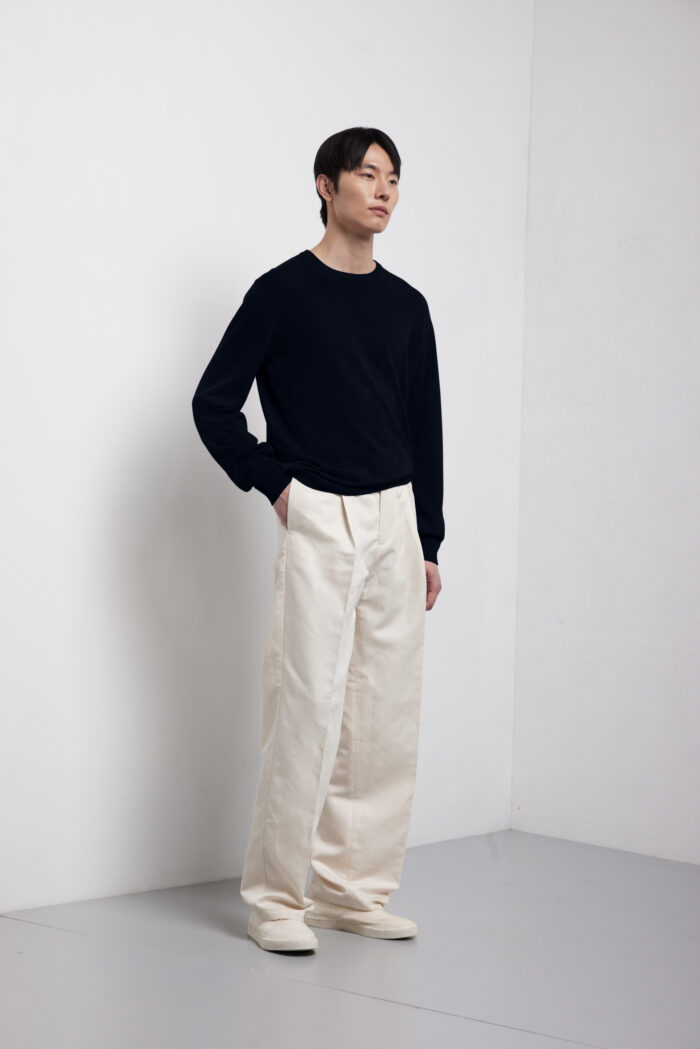 Maglia girocollo manica lunga in puro cotone