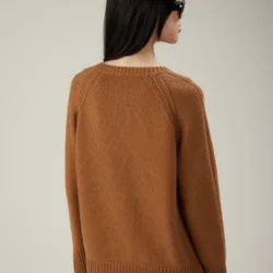 Maglia in cashmere con lavorazione a trecce e maniche raglan - Thumbnail Image 3