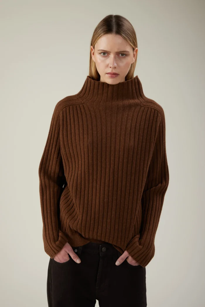 Maglione a coste in cashmere