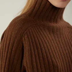 Maglione a coste in cashmere - Thumbnail Image 2