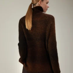 Maglia a collo alto in alpaca a costa inglese - Thumbnail Image 3