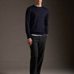 Maglia girocollo in lana merino extrafine - Thumbnail Image 3