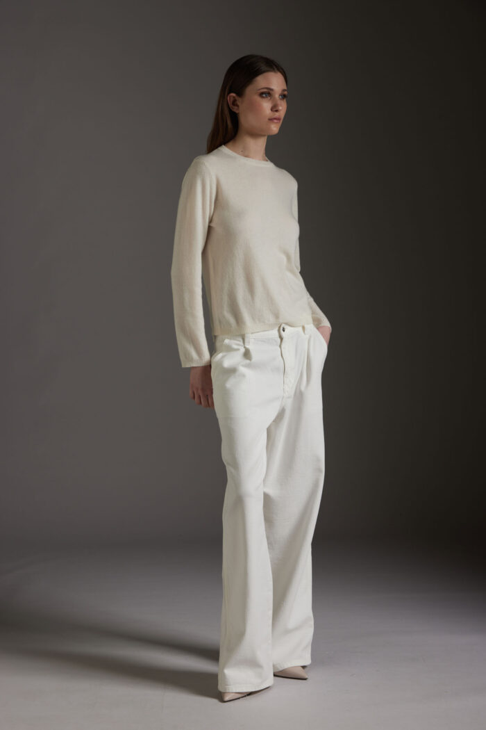 Maglia Girocollo Regular In Cashmere