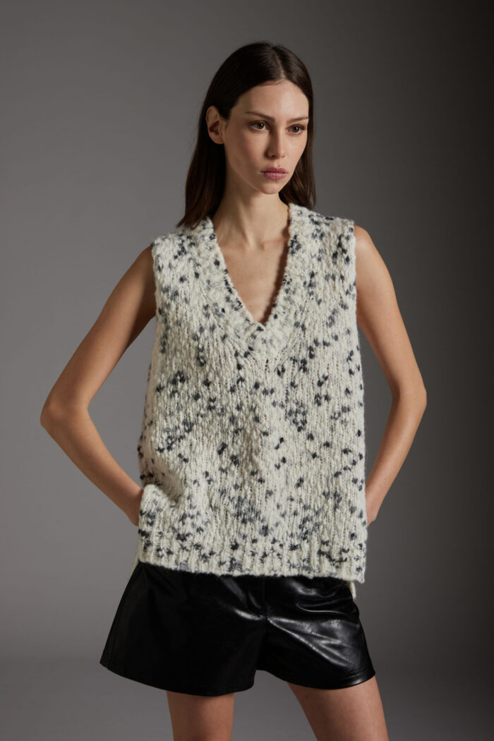 Gilet smanicato Bottonato